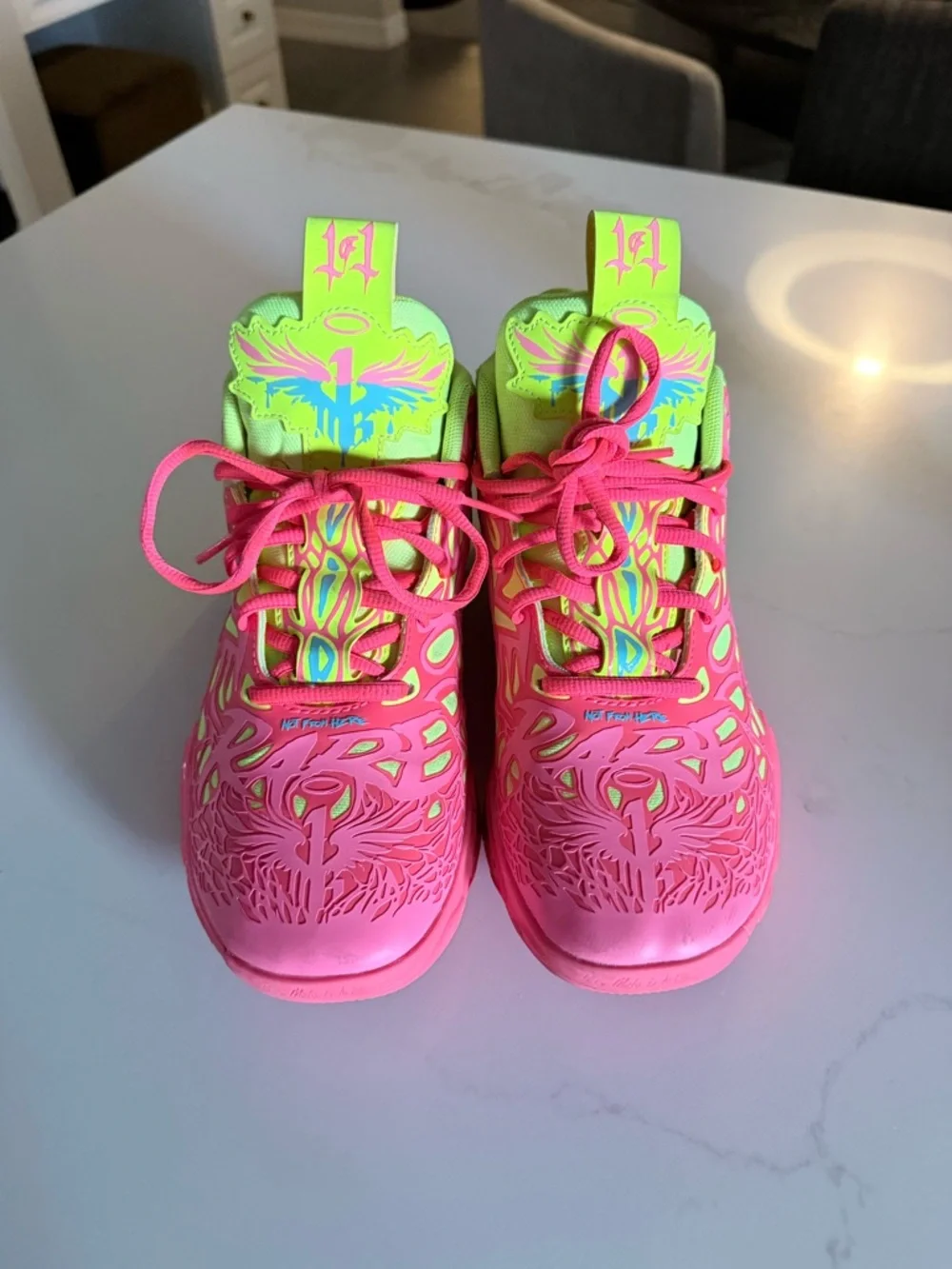 PUMA x LaMelo Ball MB.04 '1Love' Basketball Shoes - Picture 3 of 6